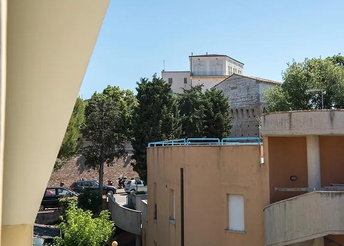 S271 - Sirolo, Deliziosa Mansarda Condizionata Arredata Con Gusto