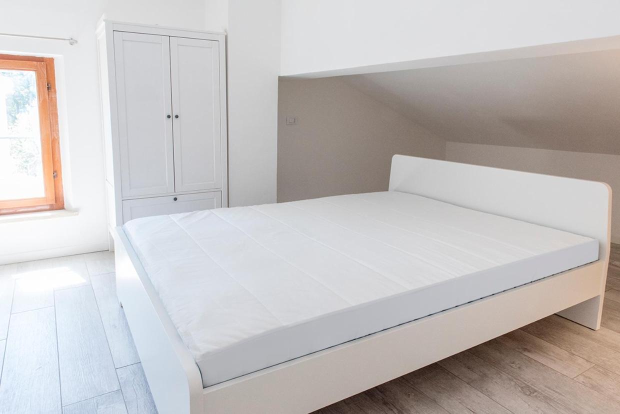S271 - Sirolo, Deliziosa Mansarda Condizionata Arredata Con Gusto *