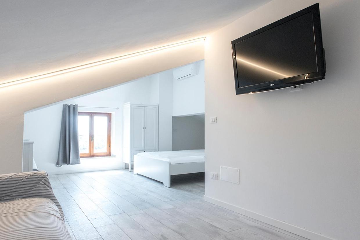 Apartment S271 - Sirolo, Deliziosa Mansarda Condizionata Arredata Con Gusto *